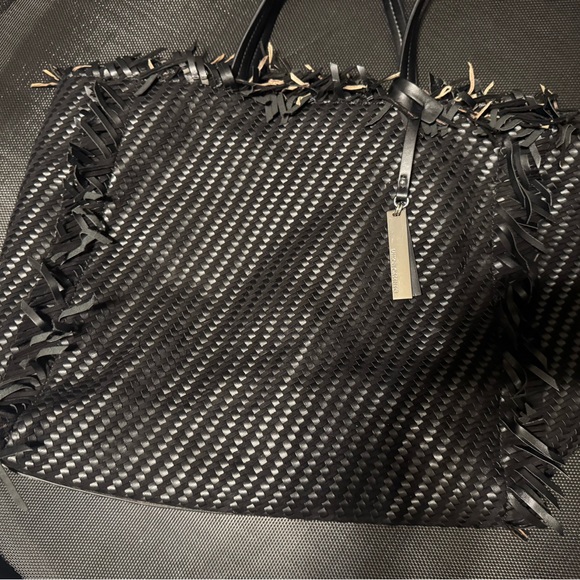 Black Woven Fringe Tote Bag Vince Camuto Excellent condition soft leather - Picture 12 of 12